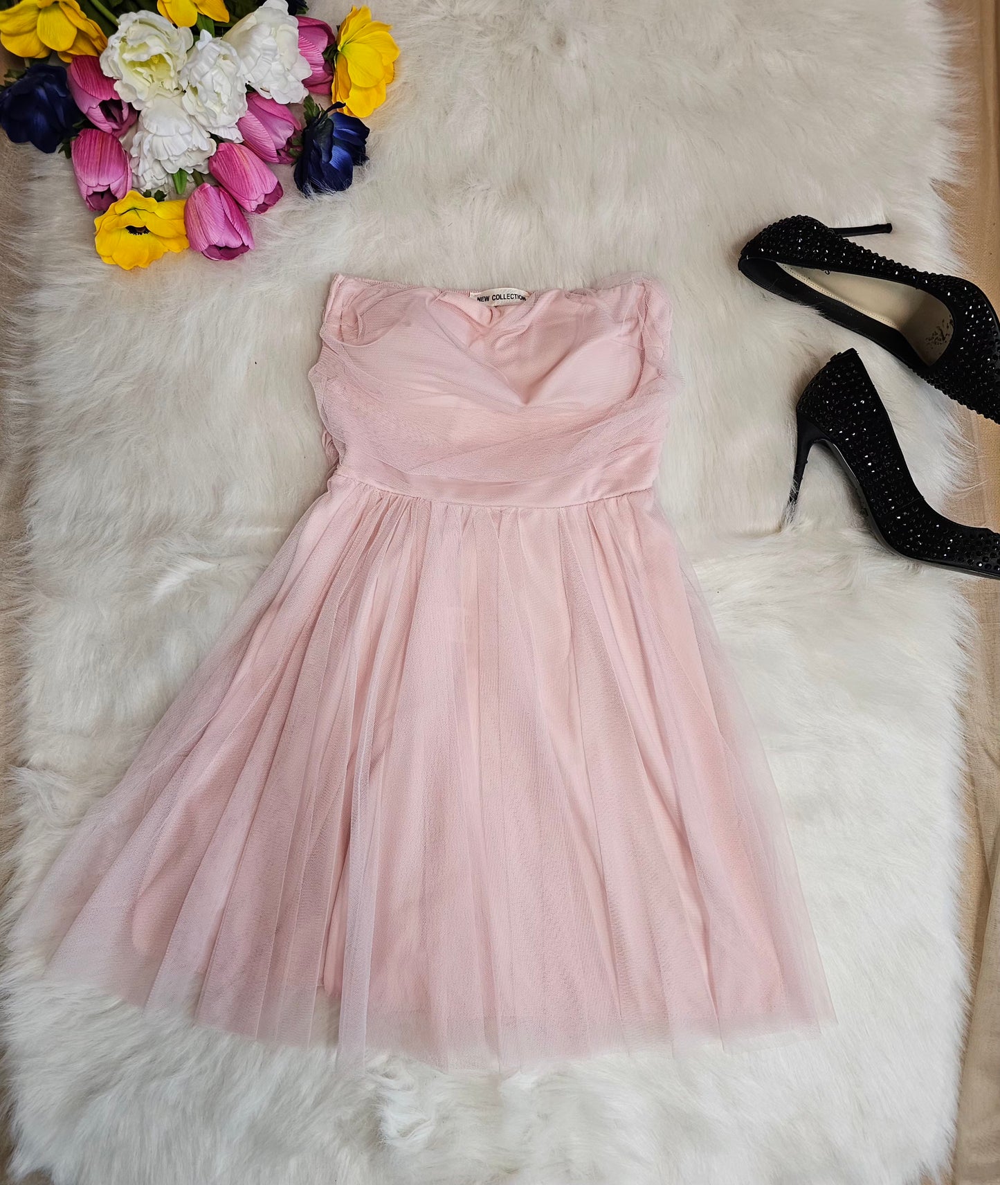 Дамска рокля с тюл 204