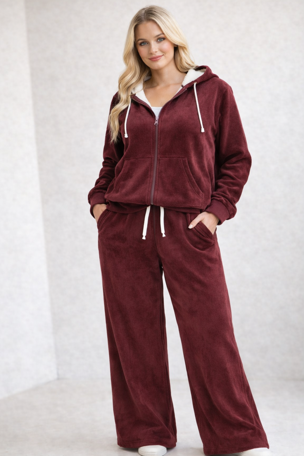 Дамски комплект от  251