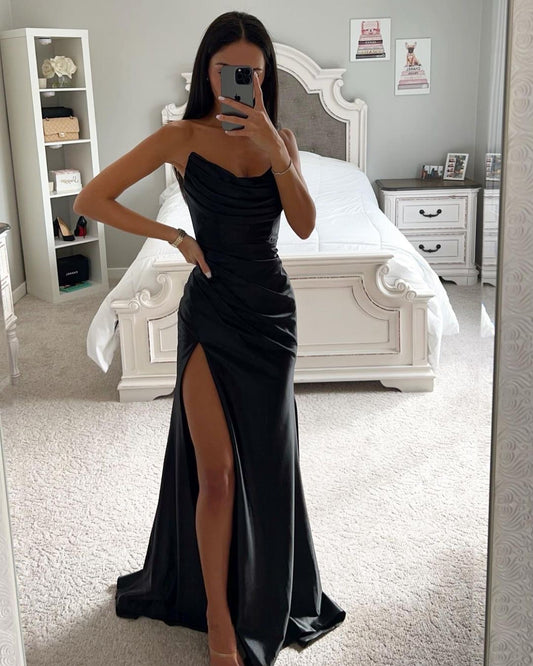 Дамска рокля от сатен 501